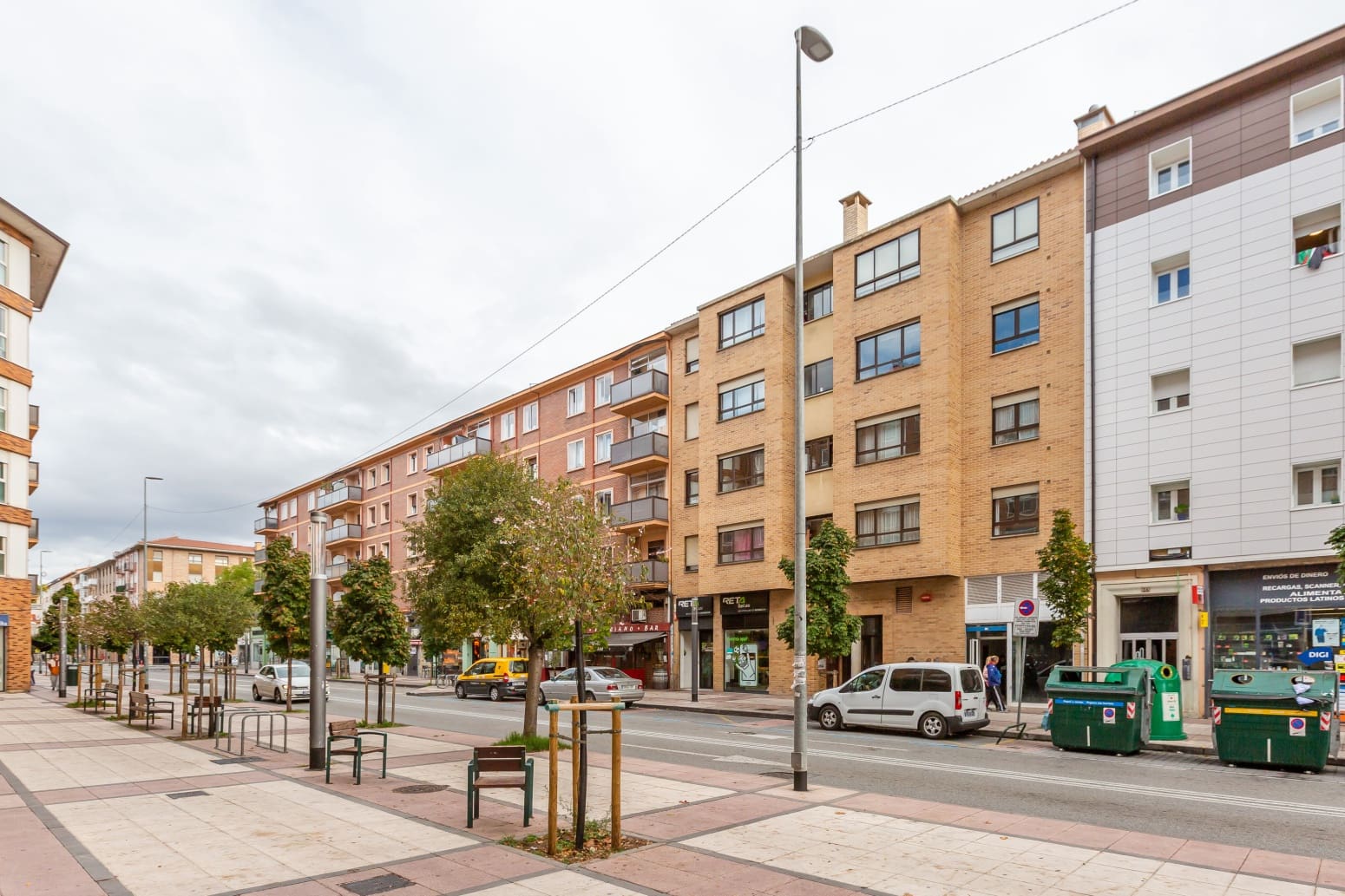 Gewerbe zu vermieten in Pamplona / Iruna - 1.500 € (Ref: 9426965)