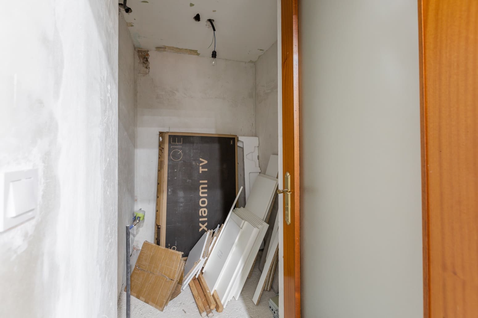 Commercial for rent in Burlada - € 800 (Ref: 9426966)