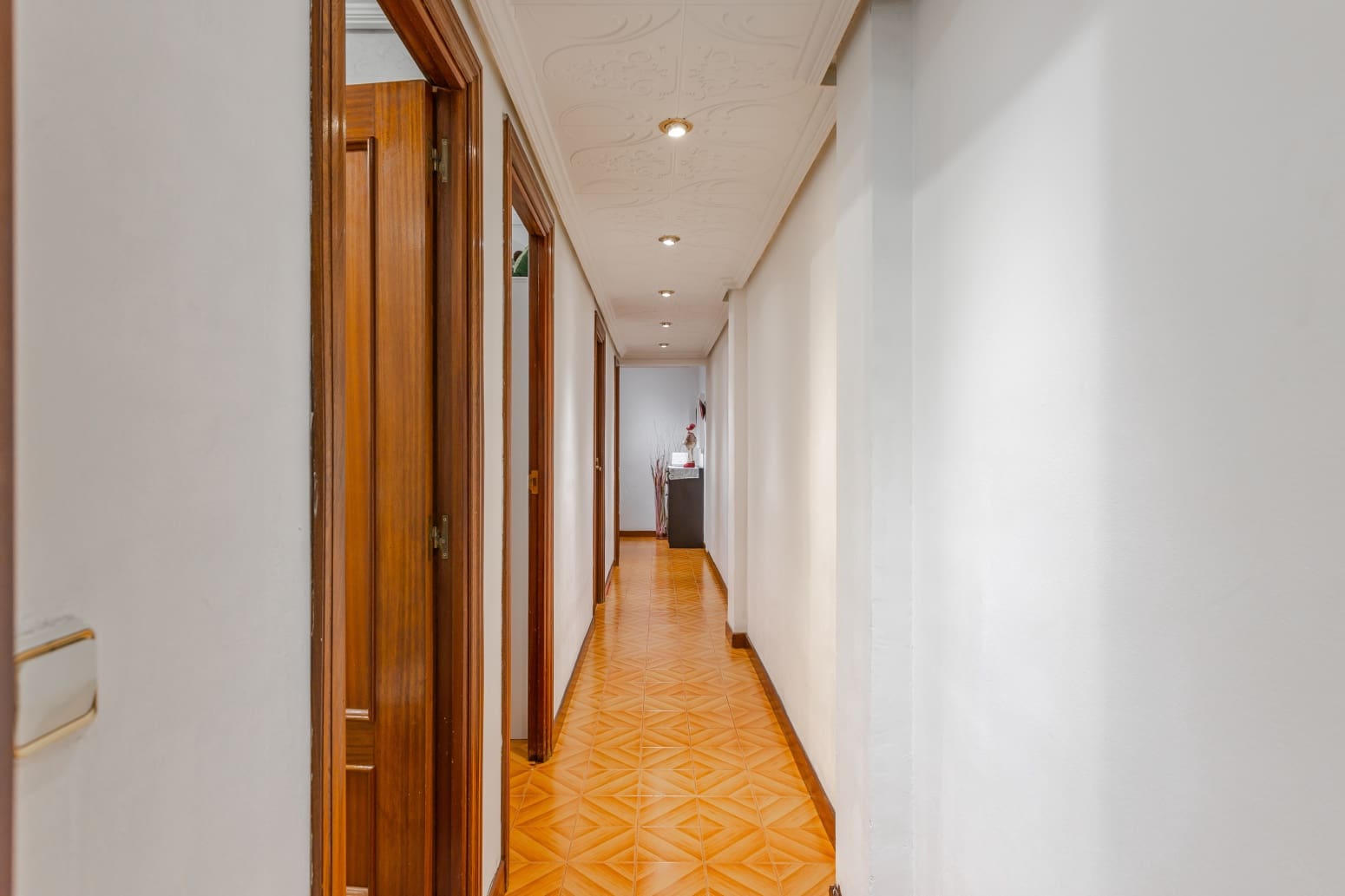 2 bedroom Flat for sale in Pamplona / Iruna - € 187,000 (Ref: 9436956)