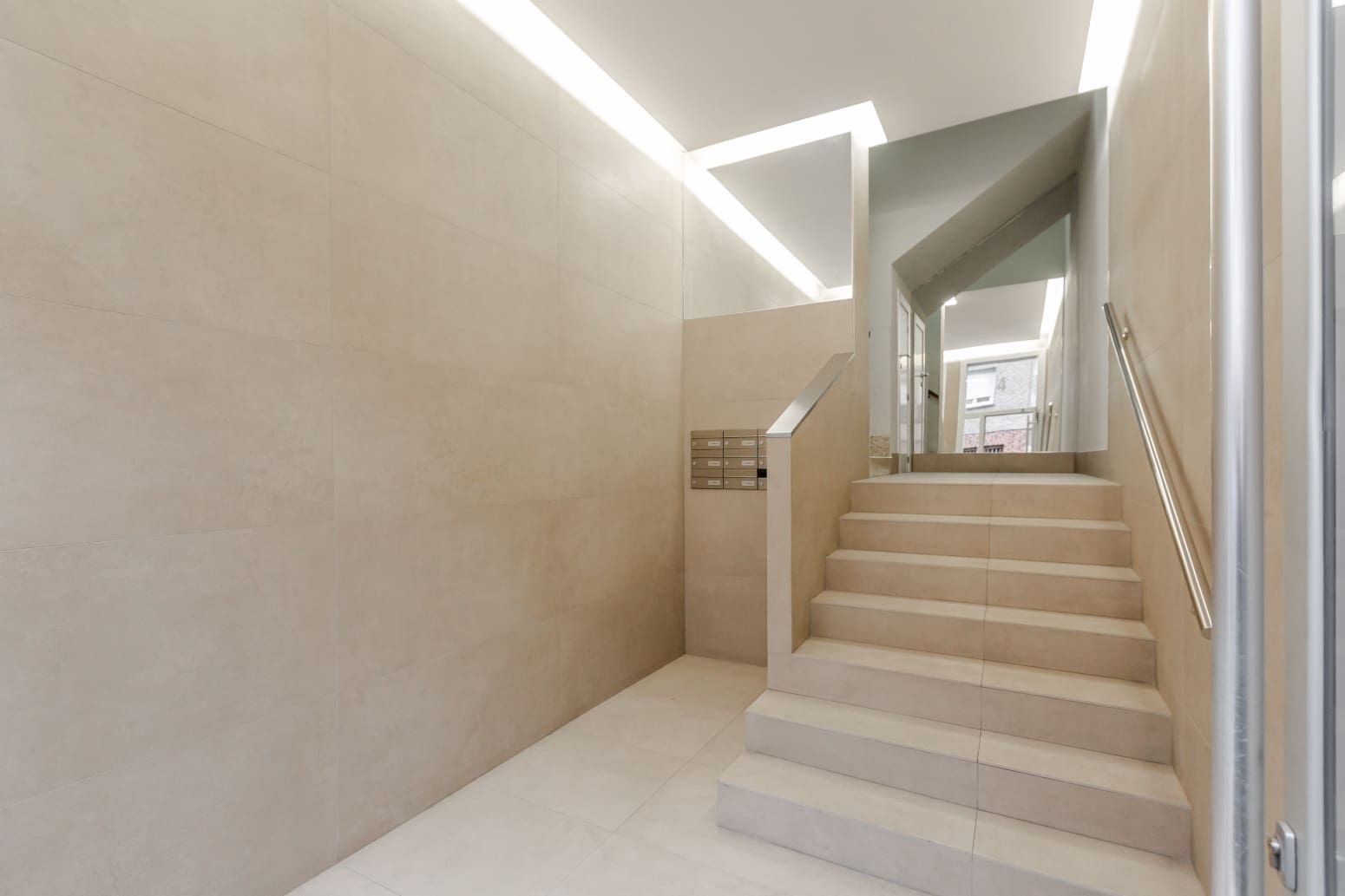 2 bedroom Flat for sale in Pamplona / Iruna - € 187,000 (Ref: 9436956)