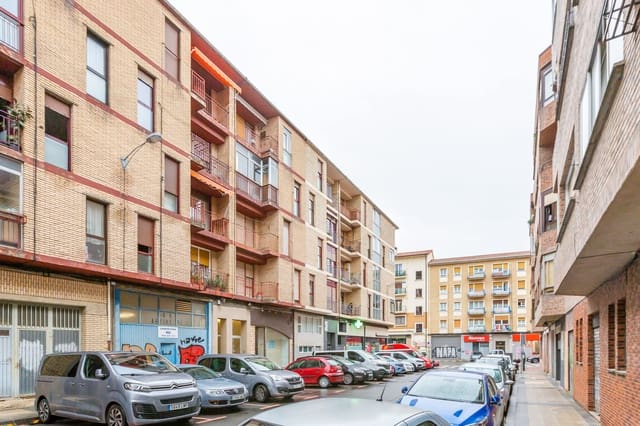 2 soveværelse Lejlighed til salg i Pamplona / Iruña - € 187.000 (Ref: 9436956)