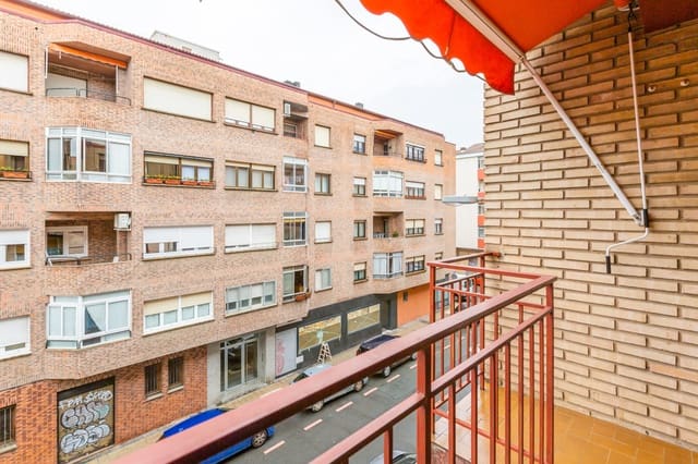 2 soveværelse Lejlighed til salg i Pamplona / Iruña - € 187.000 (Ref: 9436956)