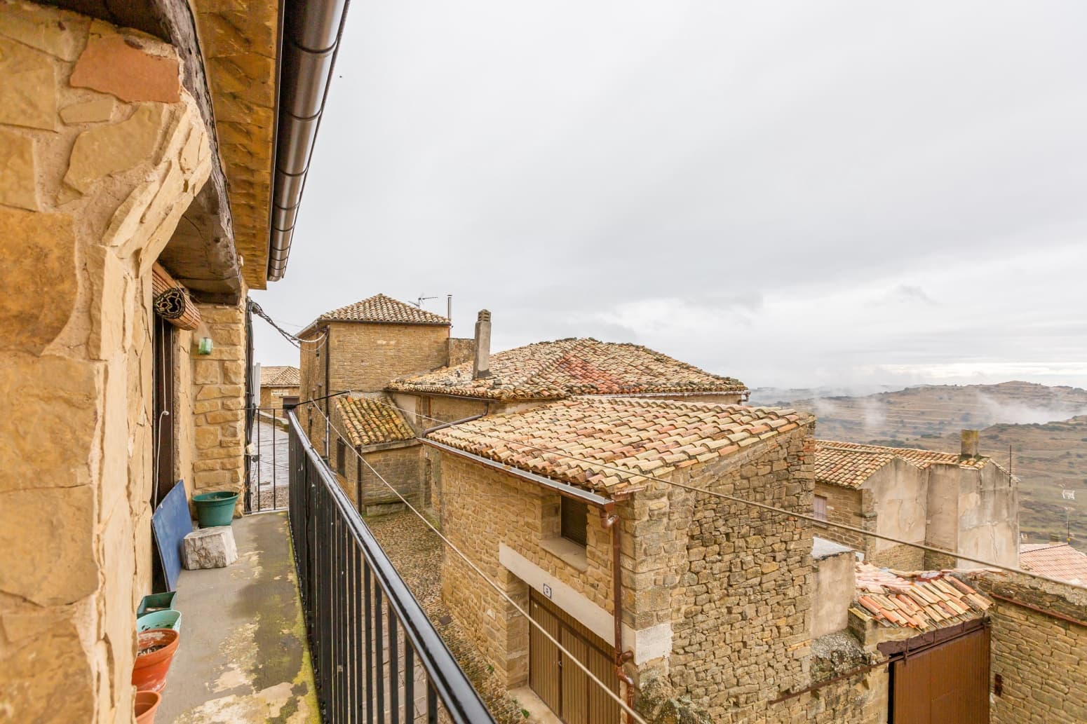 3 sovrum Villa till salu i Ujue med garage - 70 000 € (Ref: 9436958)