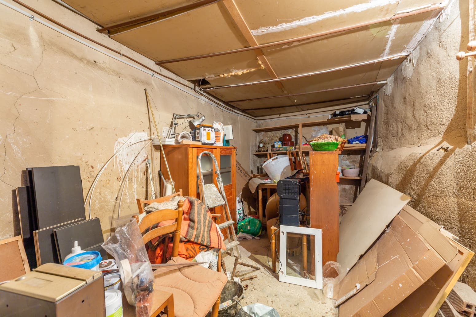 3 sovrum Villa till salu i Ujue med garage - 70 000 € (Ref: 9436958)