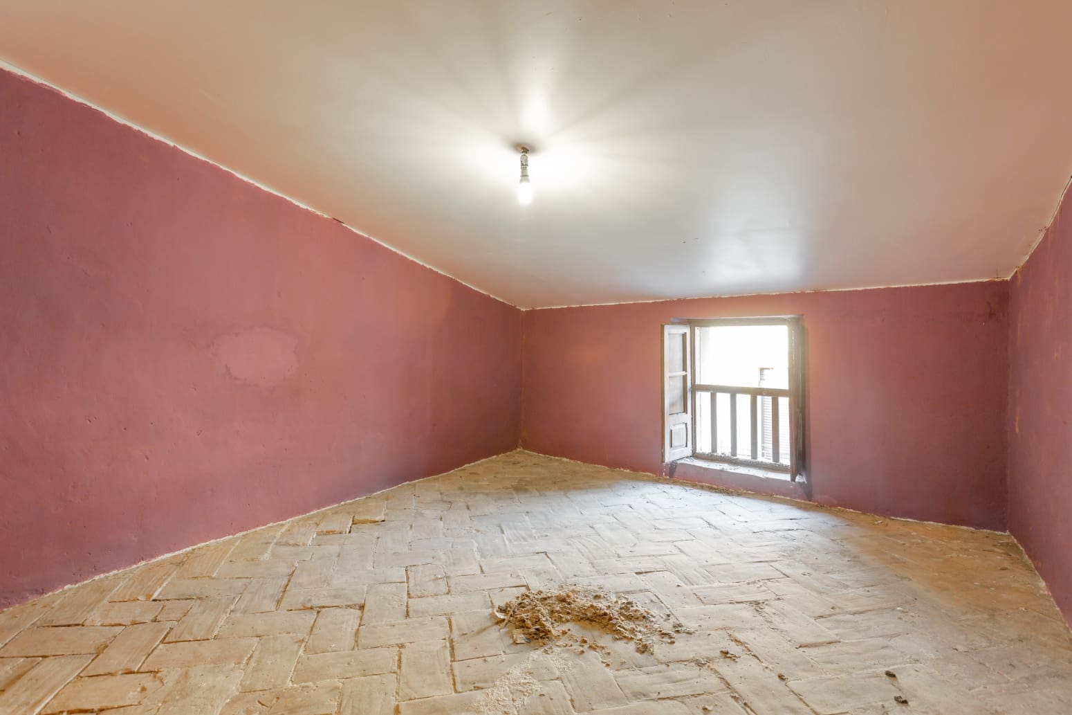 4 soveværelse Villa til salg i Sanguesa med garage - € 69.000 (Ref: 9439704)