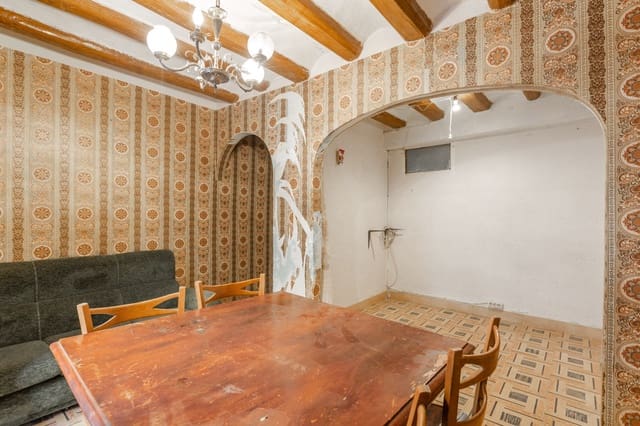 4 soveværelse Villa til salg i Sangüesa med garage - € 69.000 (Ref: 9439704)