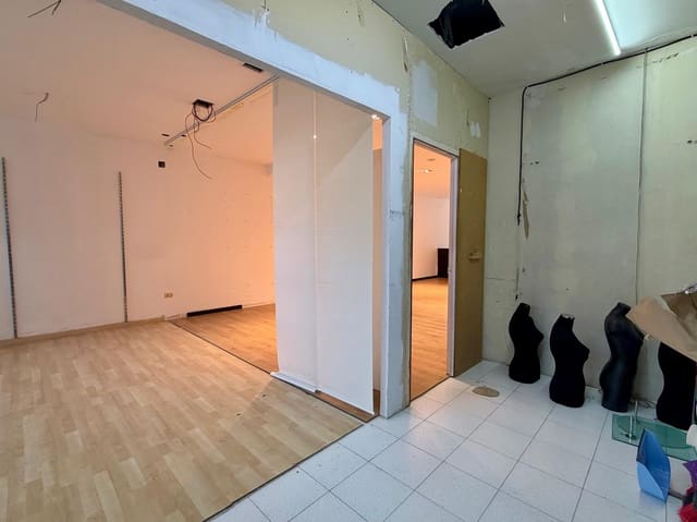 Kommersiell til salgs i Galdakao - € 358 000 (Ref: 9446130)