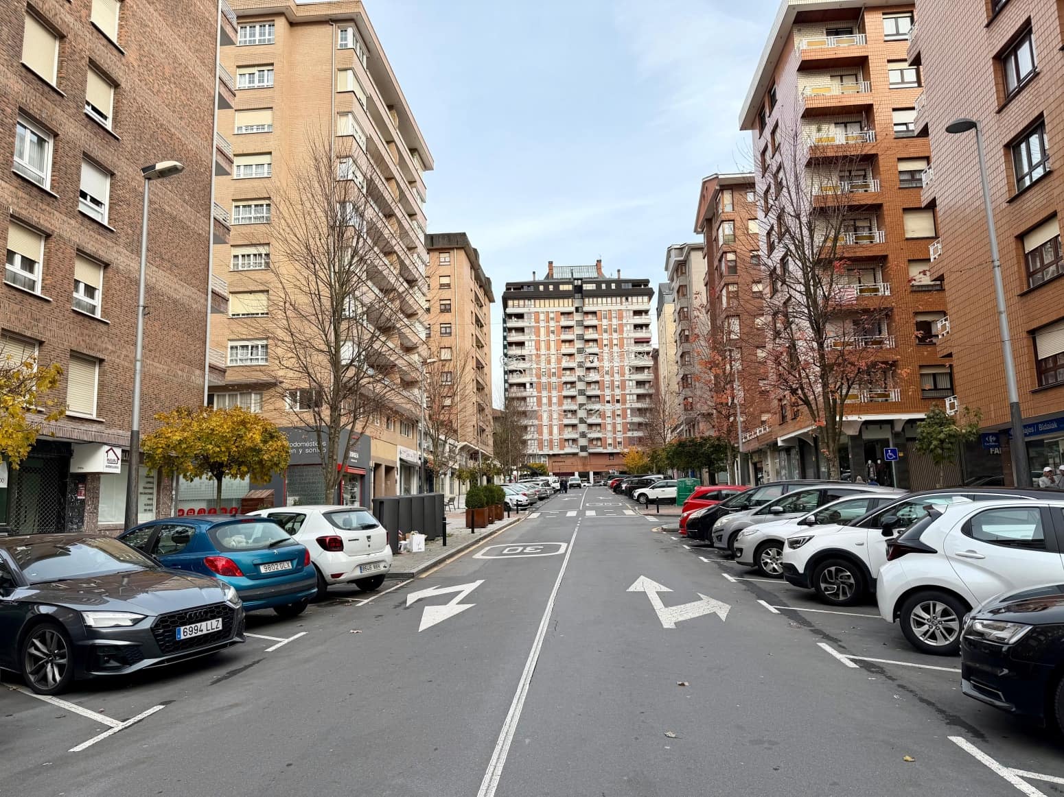 Kommersiell til salgs i Galdakao - € 358 000 (Ref: 9446130)