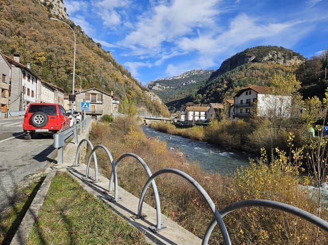 3 chambre Villa/Maison à vendre à Urzainqui avec garage - 257 000 € (Ref: 9446131)