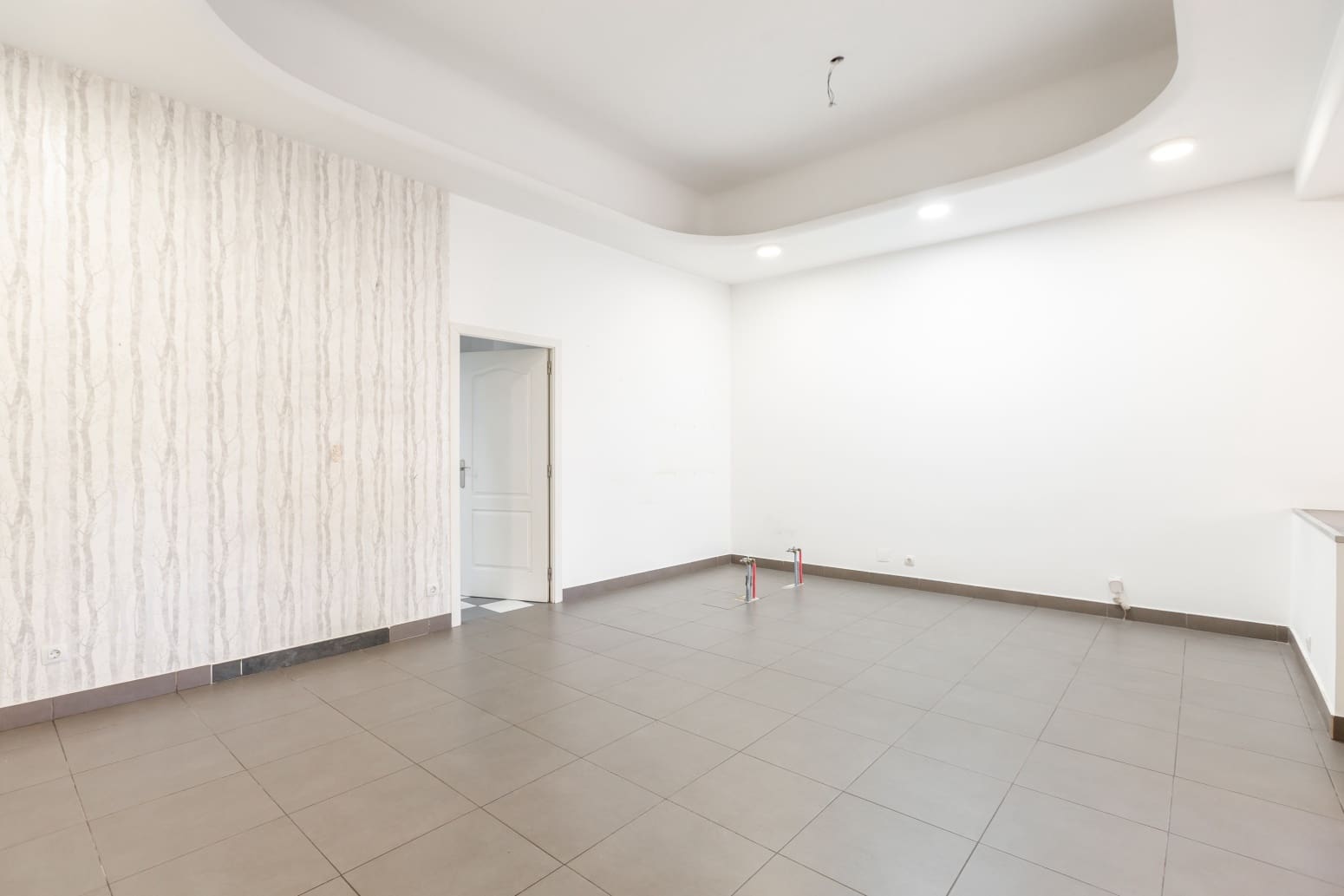 Kommersiell til leie i Pamplona - € 510 (Ref: 9451109)