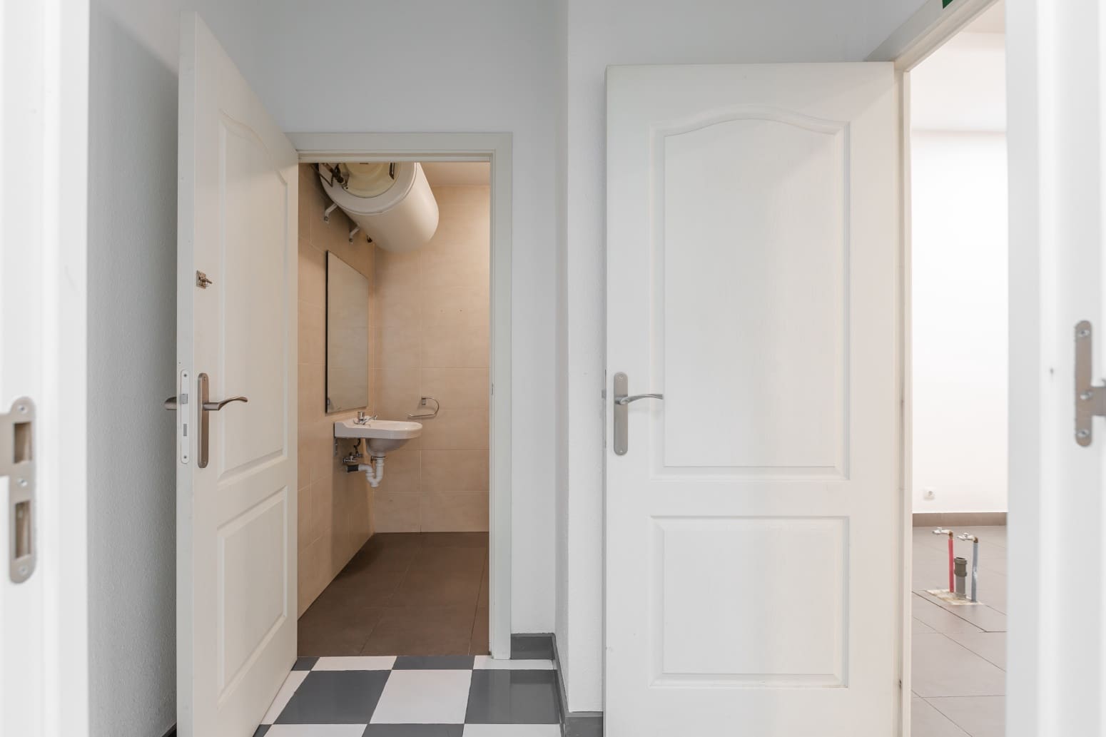 Kommersiell til leie i Pamplona - € 510 (Ref: 9451109)