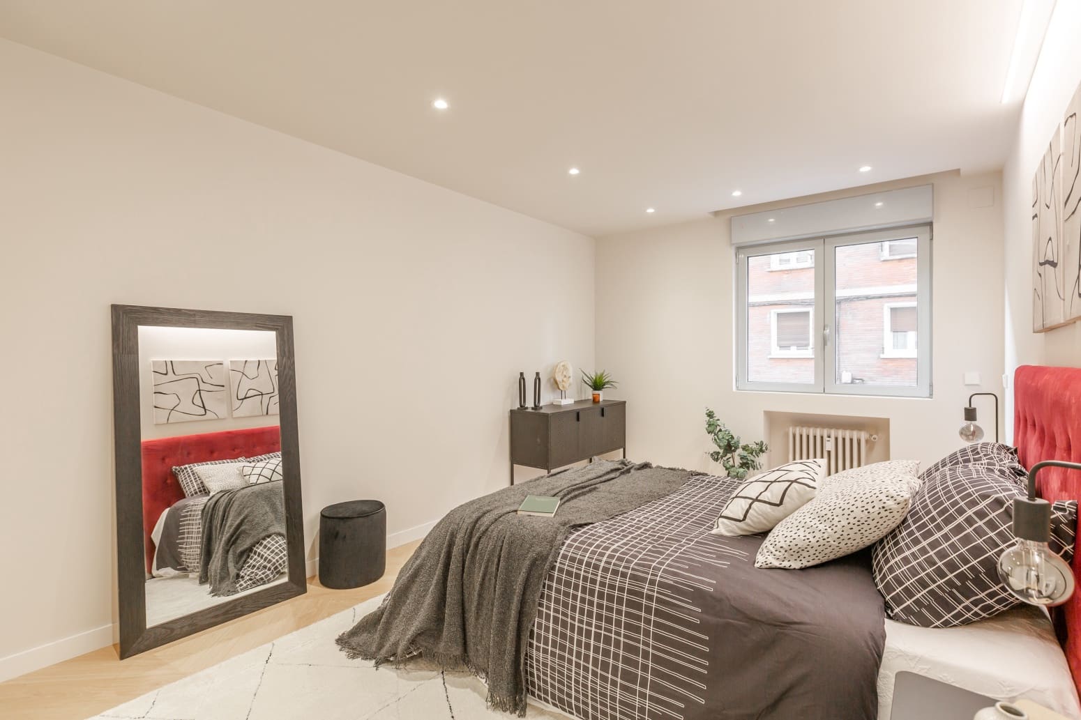 2 sypialnia Mieszkanie na sprzedaż w Pampeluna - 360 000 € (Ref: 9451830)