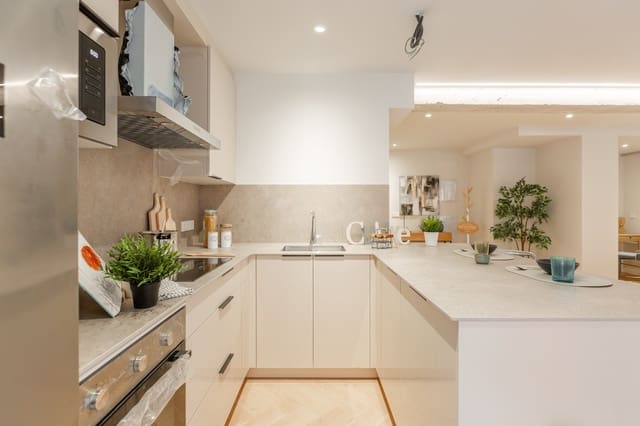 2 makuuhuone Asunto myytävänä paikassa Pamplona - 360 000 € (Ref: 9451830)