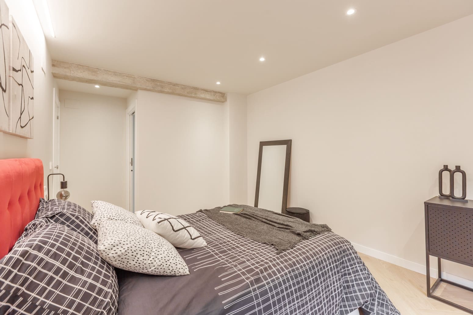 2 sypialnia Mieszkanie na sprzedaż w Pampeluna - 360 000 € (Ref: 9451830)