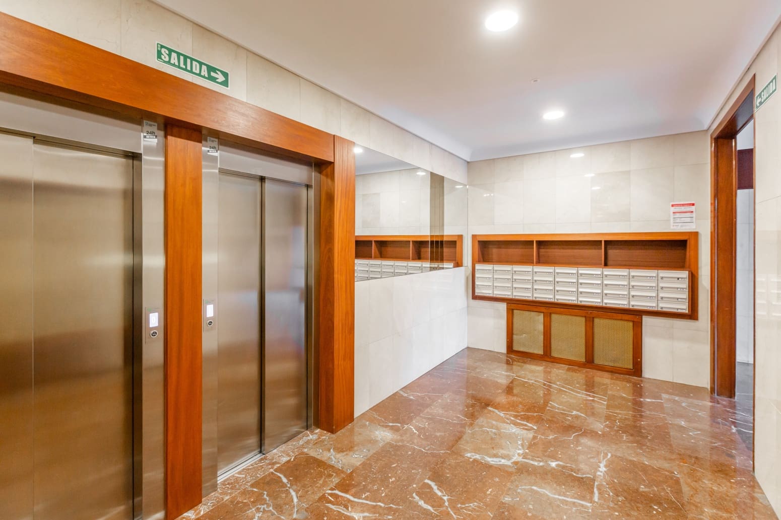 2 sypialnia Mieszkanie na sprzedaż w Pampeluna - 360 000 € (Ref: 9451830)