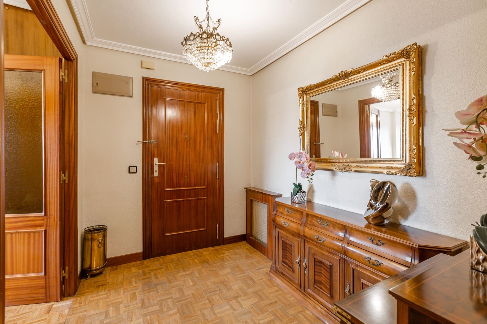 3 makuuhuone Asunto myytävänä paikassa Pamplona mukana 
autotalli - 430 000 € (Ref: 9474015)