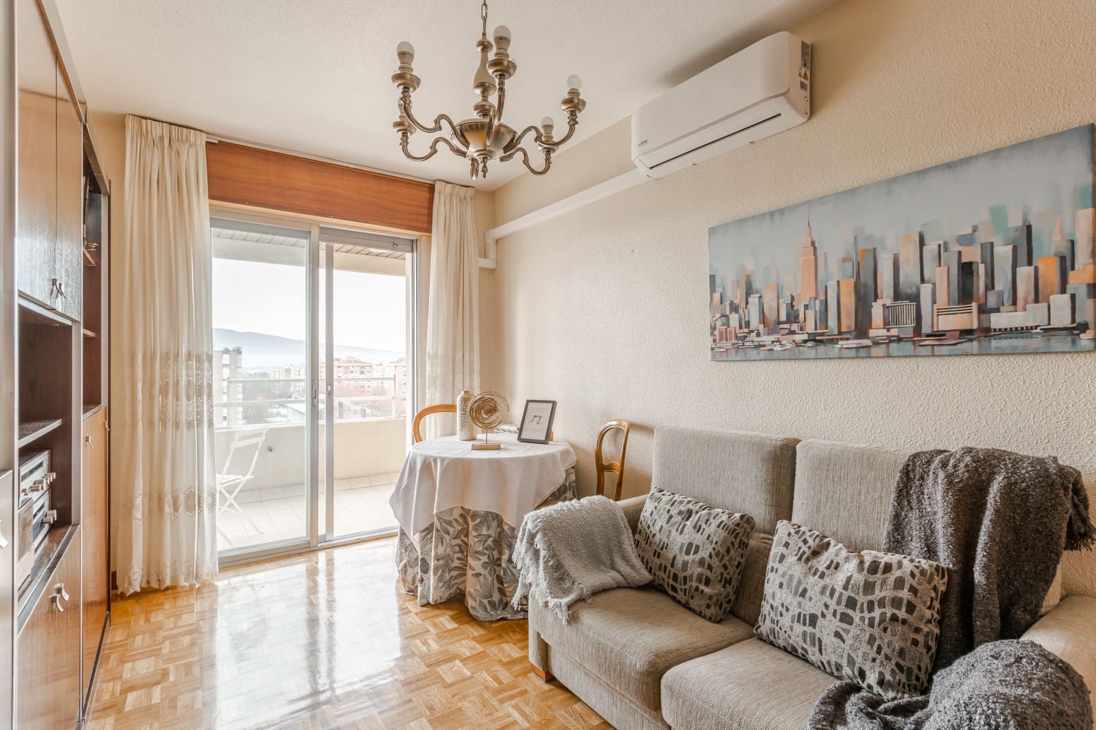 3 makuuhuone Asunto myytävänä paikassa Pamplona mukana 
autotalli - 430 000 € (Ref: 9474015)