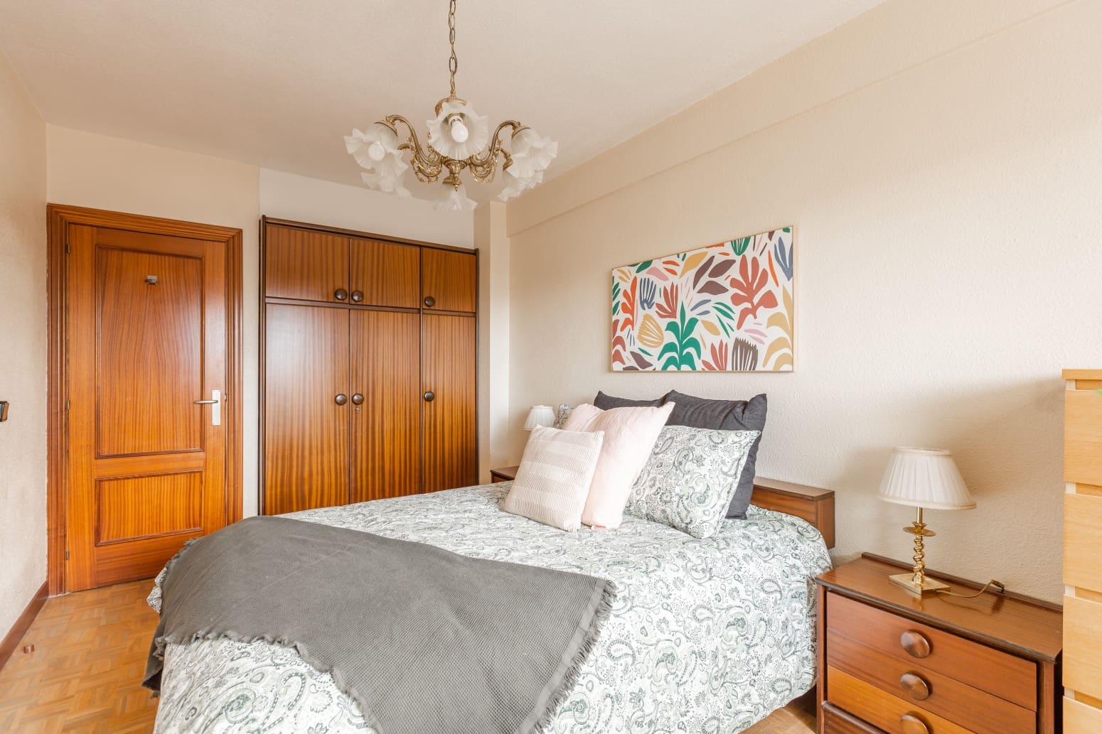 3 makuuhuone Asunto myytävänä paikassa Pamplona mukana 
autotalli - 430 000 € (Ref: 9474015)