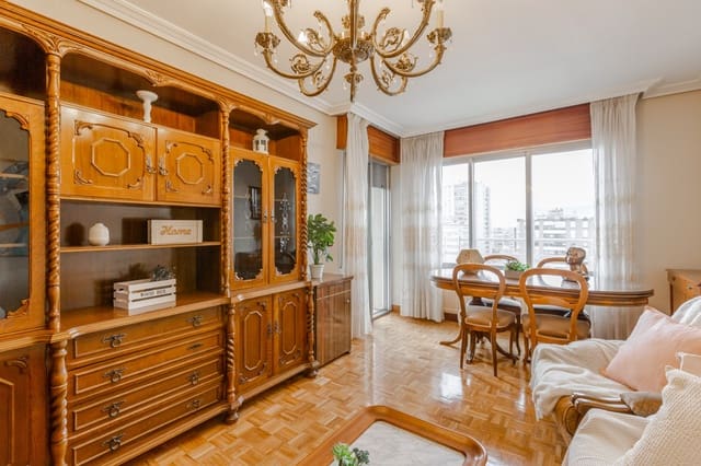 3 Zimmer Wohnung zu verkaufen in Pamplona / Iruña mit Garage - 430.000 € (Ref: 9474015)