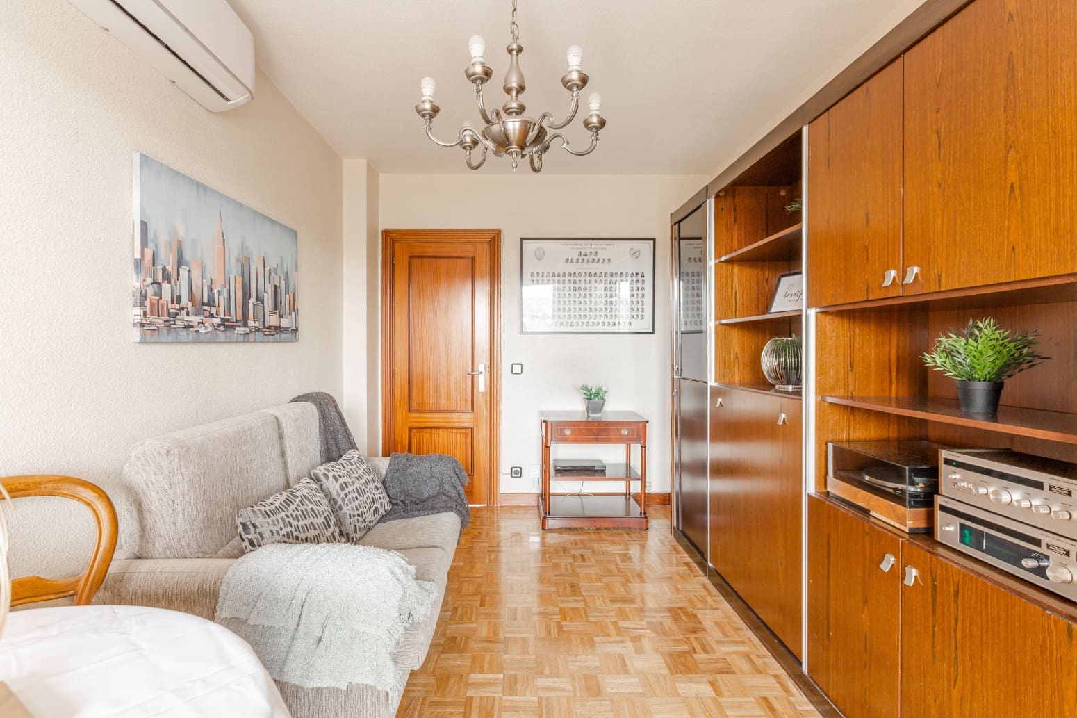 3 makuuhuone Asunto myytävänä paikassa Pamplona mukana 
autotalli - 430 000 € (Ref: 9474015)