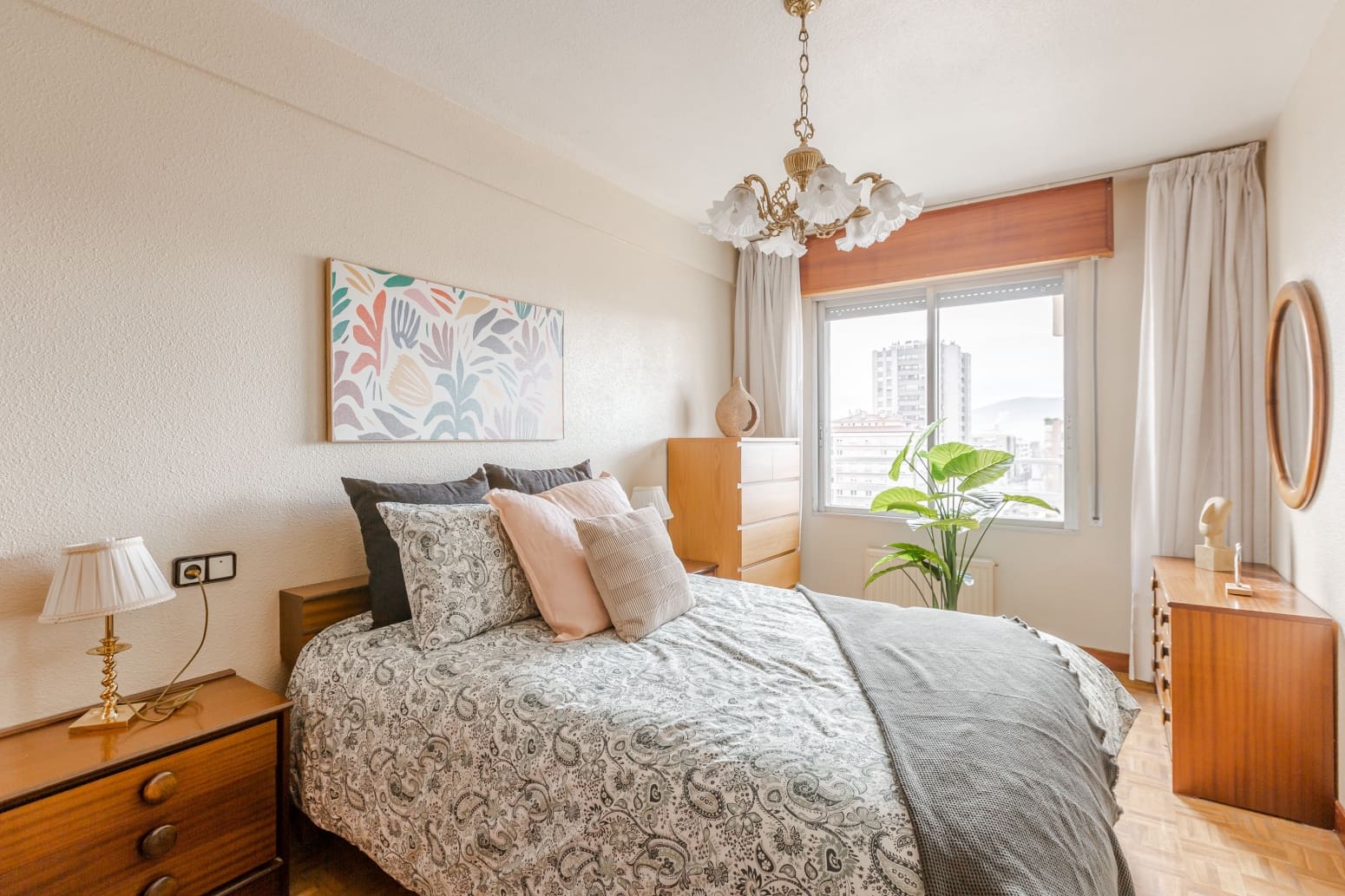 3 makuuhuone Asunto myytävänä paikassa Pamplona mukana 
autotalli - 430 000 € (Ref: 9474015)