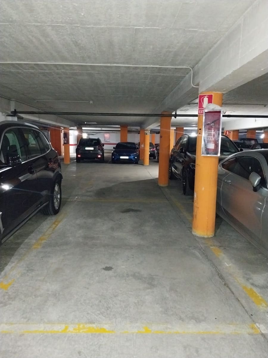 Garage te koop in Pamplona - € 19.000 (Ref: 9474763)