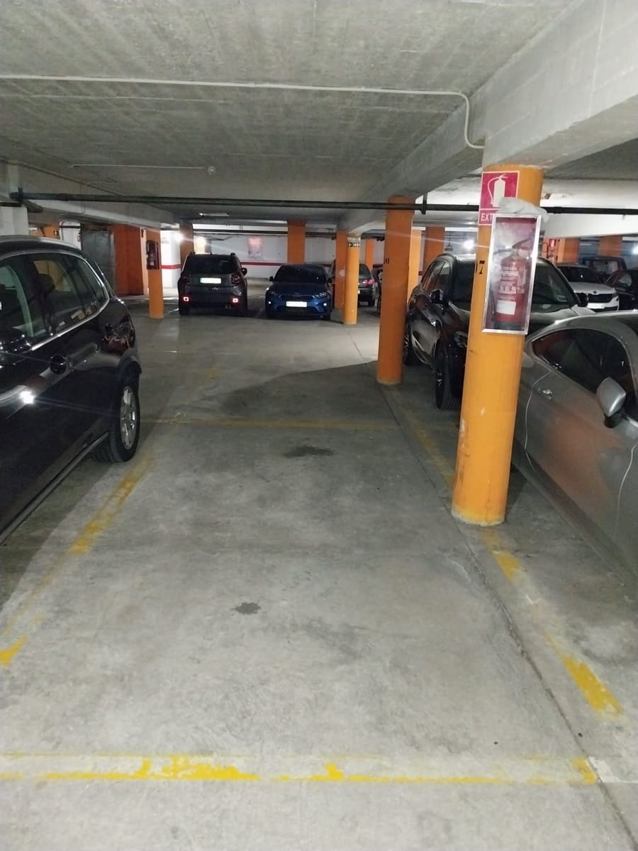 Garage te koop in Pamplona - € 19.000 (Ref: 9474763)