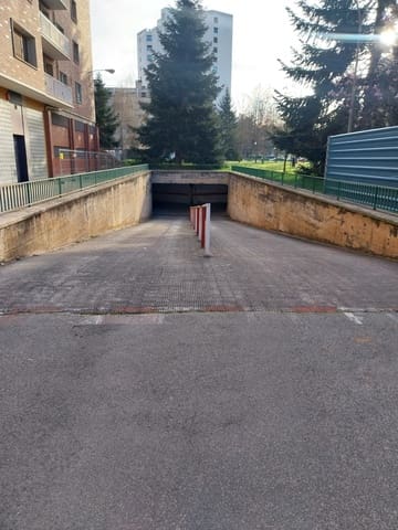 Garage te koop in Pamplona - € 19.000 (Ref: 9474763)