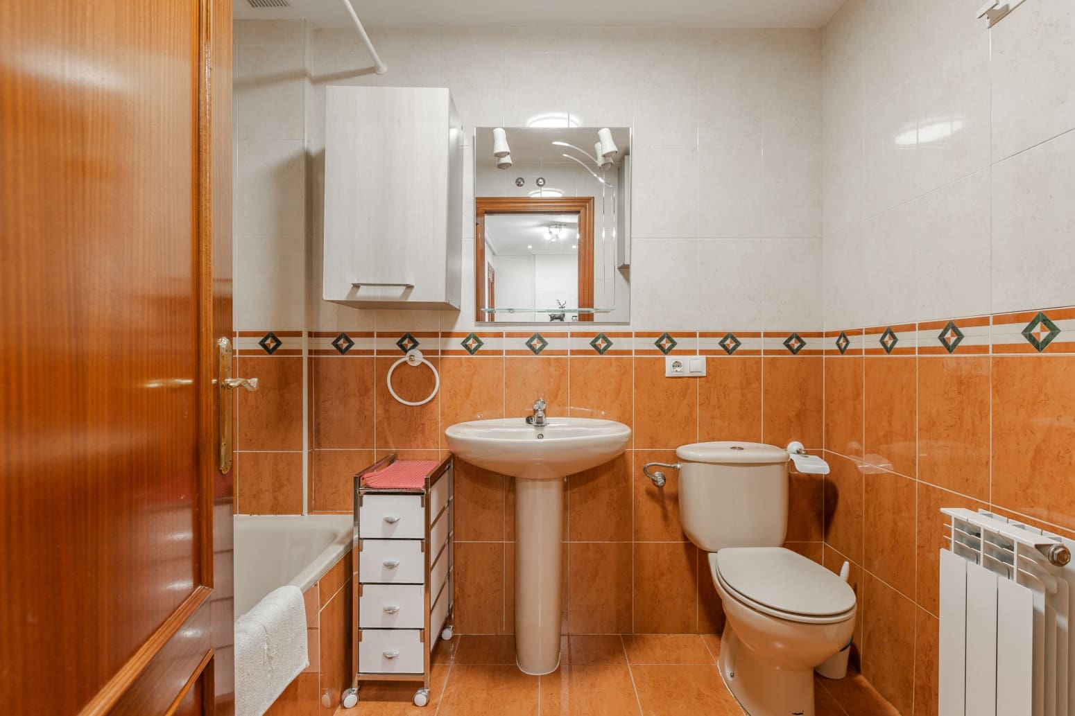 2 sovrum Lägenhet till salu i Villamediana de Iregua med pool garage - 162 000 € (Ref: 9474764)