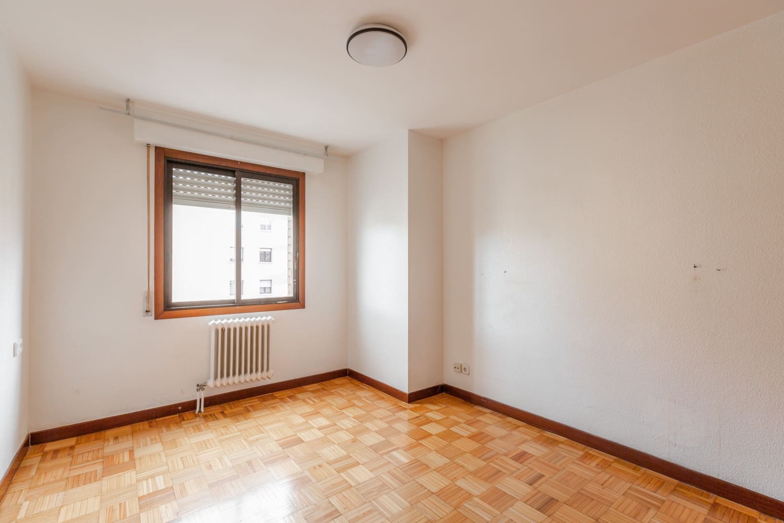 3 makuuhuone Asunto myytävänä paikassa Pamplona - 310 000 € (Ref: 9481915)