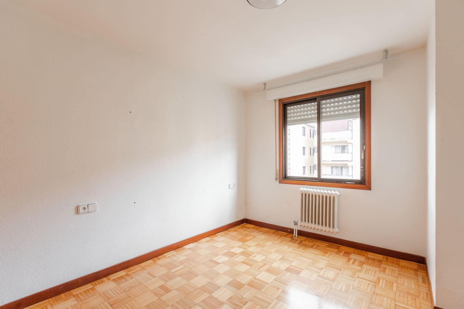 3 makuuhuone Asunto myytävänä paikassa Pamplona - 310 000 € (Ref: 9481915)