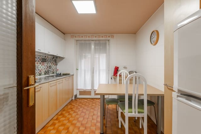 2 bedroom Flat for sale in Estella / Lizarra - € 50,000 (Ref: 9481916)