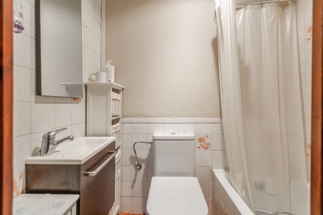 2 bedroom Flat for sale in Estella / Lizarra - € 50,000 (Ref: 9481916)