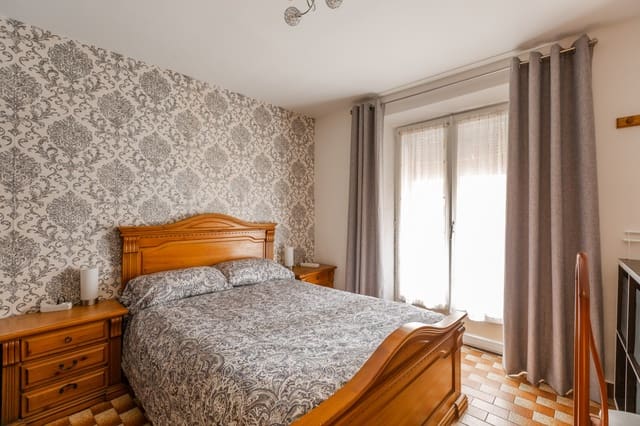 2 bedroom Flat for sale in Estella / Lizarra - € 50,000 (Ref: 9481916)