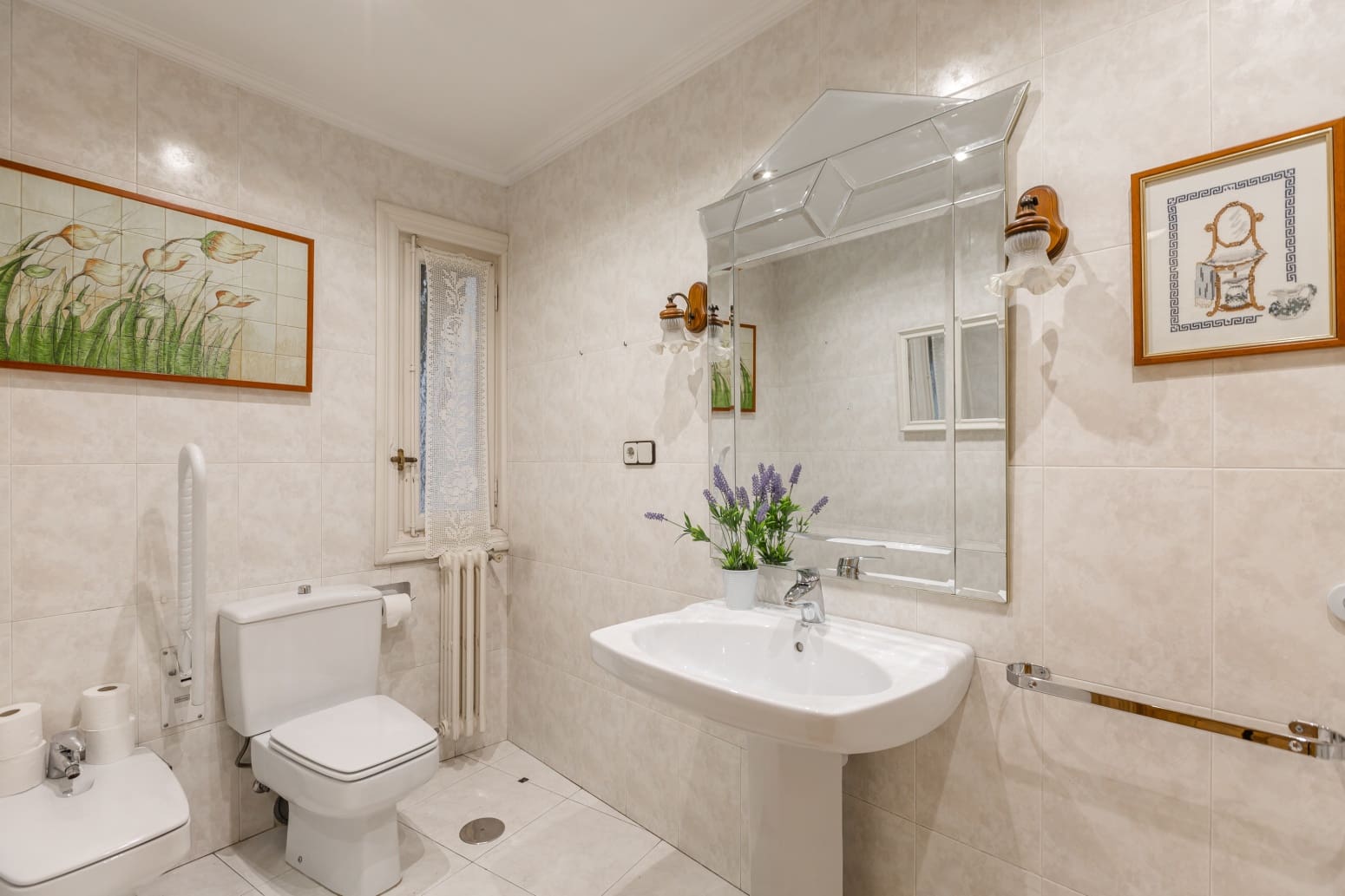 Piso de 3 habitaciones en Pamplona / Iruña en venta - 214.900 € (Ref: 9483445)