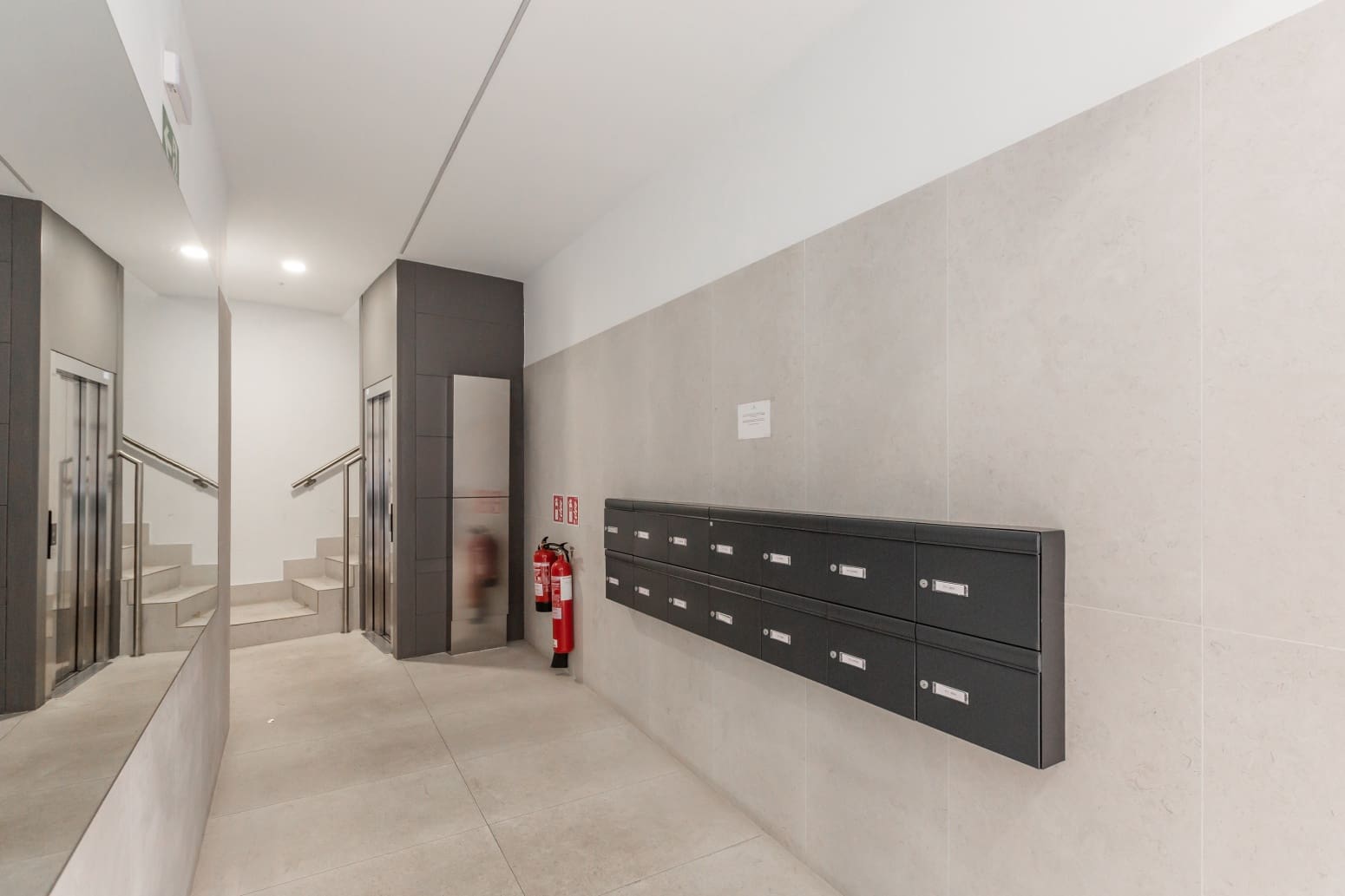 Piso de 3 habitaciones en Pamplona / Iruña en venta - 214.900 € (Ref: 9483445)