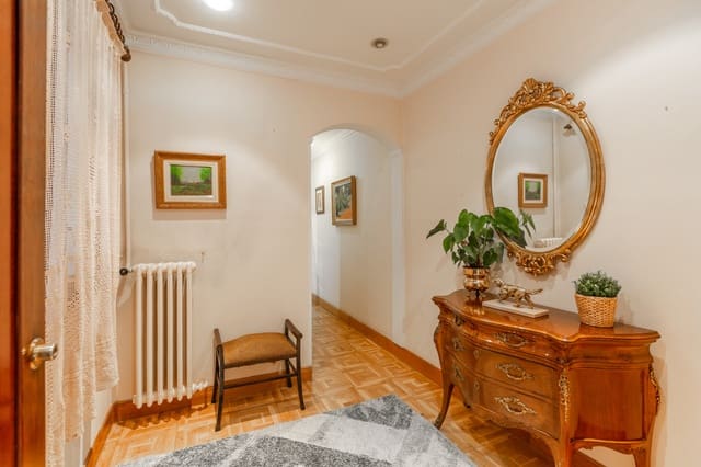 Piso de 3 habitaciones en Pamplona / Iruña en venta - 214.900 € (Ref: 9483445)