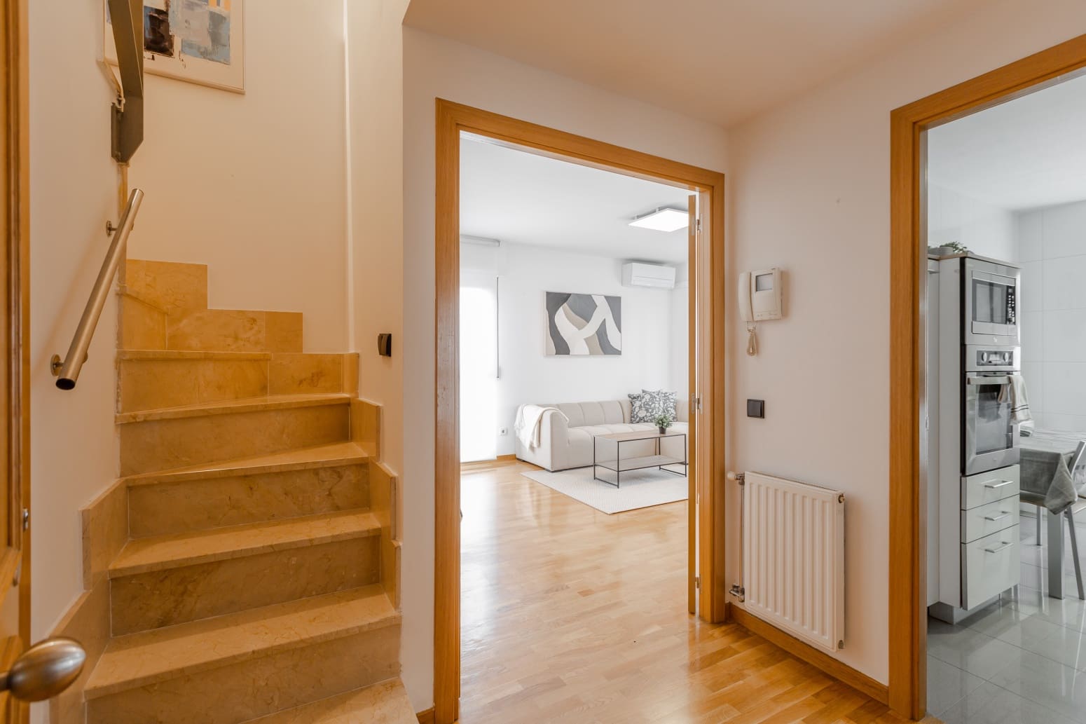 3 bedroom Flat for sale in Artica with garage - € 340,000 (Ref: 9494422)