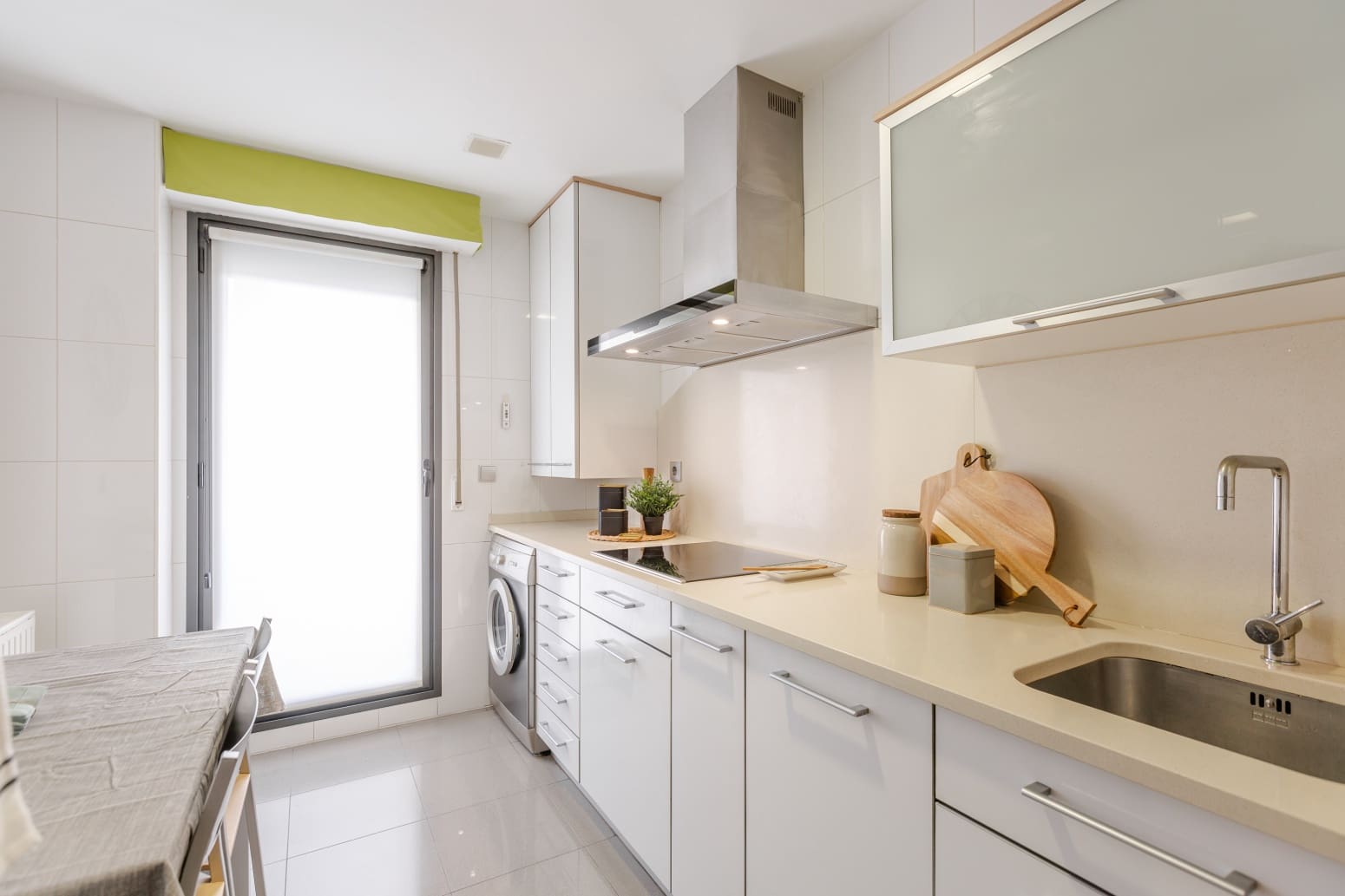 3 bedroom Flat for sale in Artica with garage - € 340,000 (Ref: 9494422)