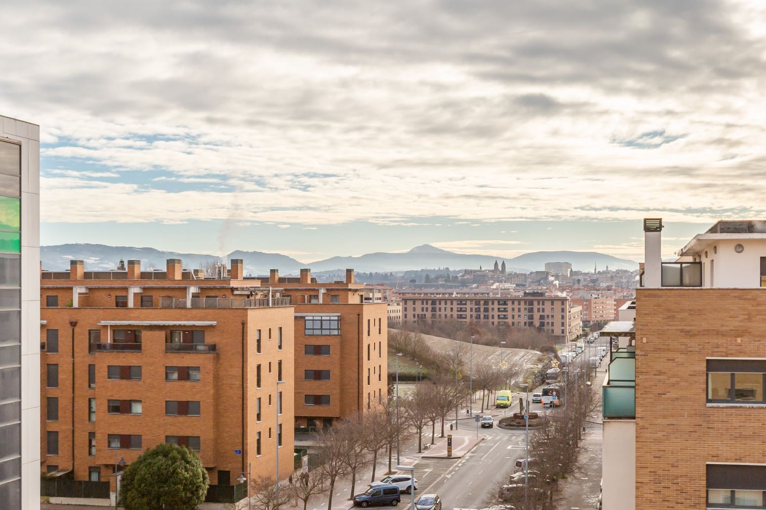 3 bedroom Flat for sale in Artica with garage - € 340,000 (Ref: 9494422)