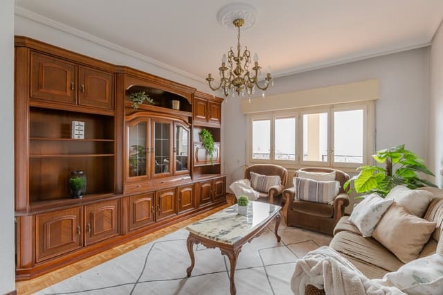 5 bedroom Villa for sale in Unzué with garage - € 293,000 (Ref: 9497029)