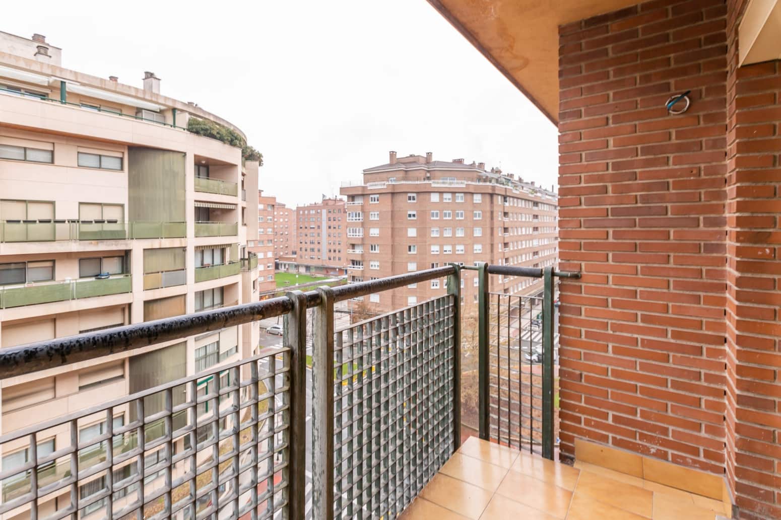 3 soveværelse Lejlighed til salg i Pamplona / Iruna med garage - € 331.000 (Ref: 9513079)