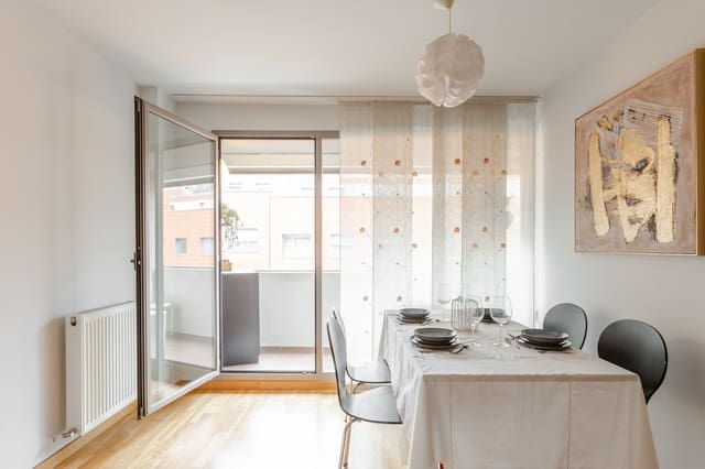 3 camera da letto Appartamento in vendita in Egüés, Valle de Egüés/Eguesibar con garage - 273.101 € (Rif: 9518587)