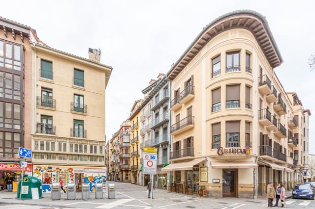 Kommersiell till salu i Pamplona - 200 000 € (Ref: 9524061)