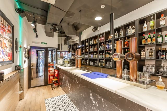 Kommersiell till salu i Pamplona - 200 000 € (Ref: 9524061)