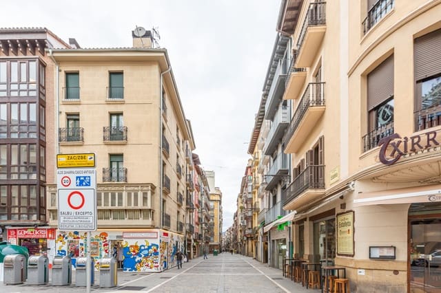 Kommersiell till salu i Pamplona - 200 000 € (Ref: 9524061)