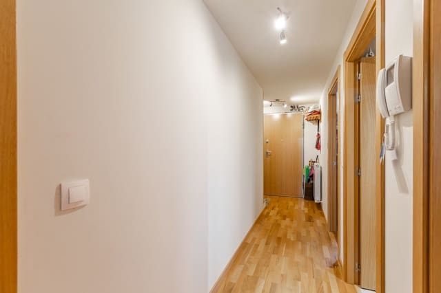 4 sypialnia Willa na sprzedaż w Burlada z garażem - 507 000 € (Ref: 9524064)