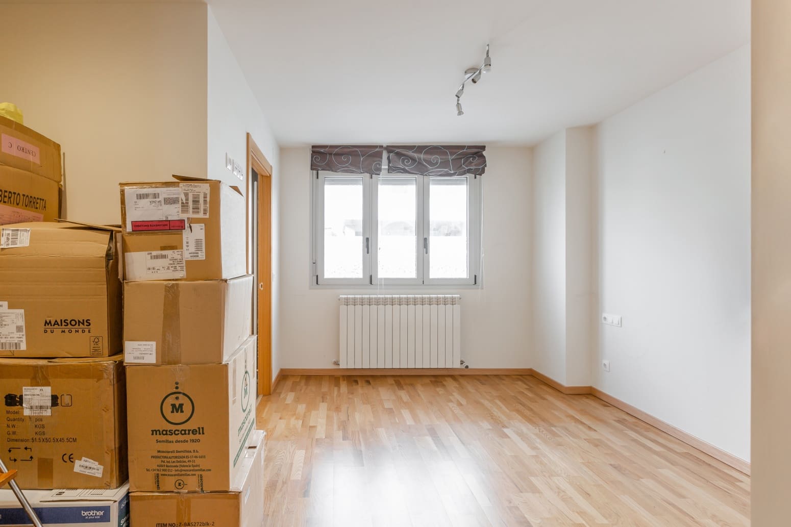 4 sypialnia Willa na sprzedaż w Burlada z garażem - 507 000 € (Ref: 9524064)