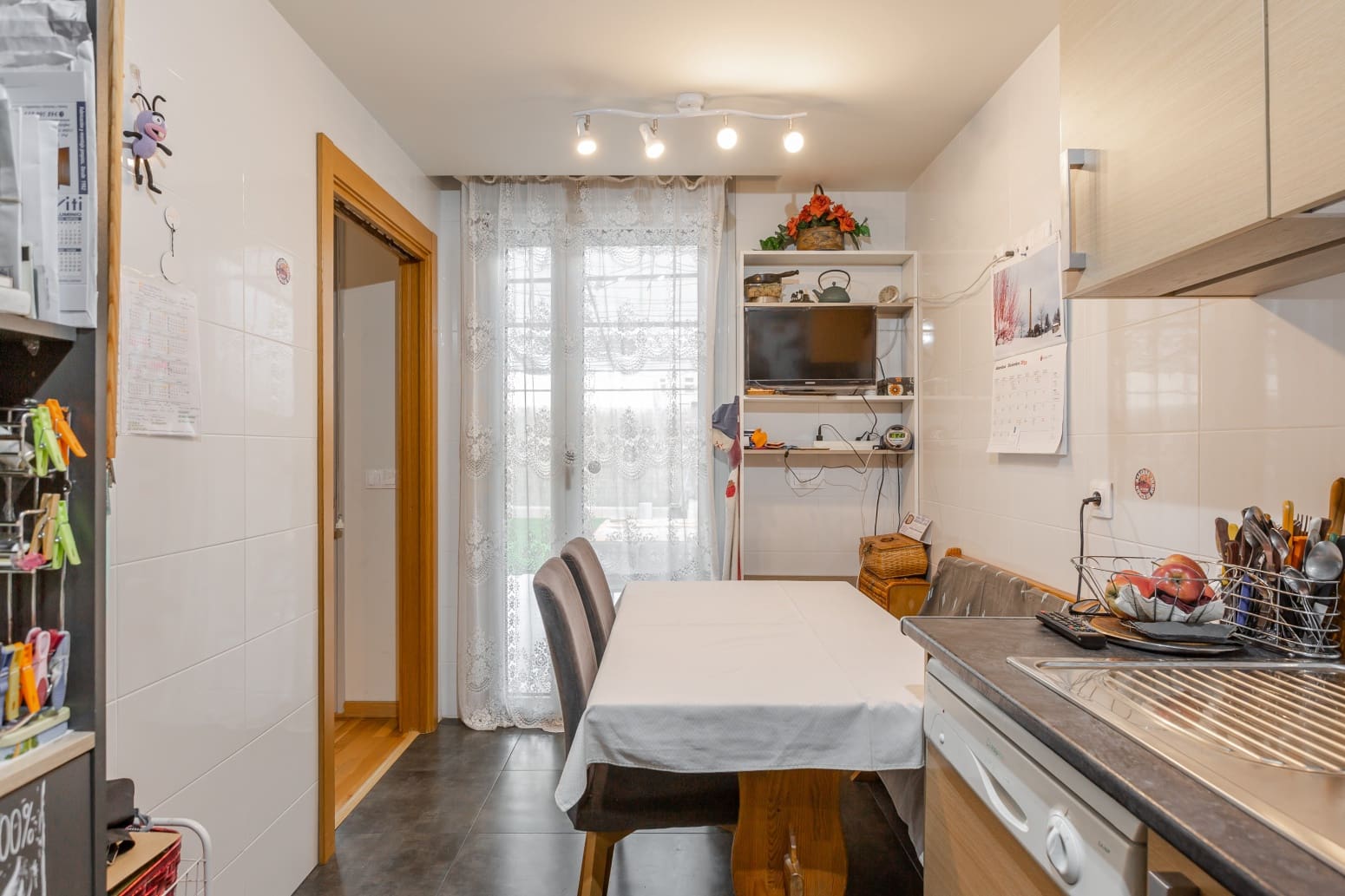 4 sypialnia Willa na sprzedaż w Burlada z garażem - 507 000 € (Ref: 9524064)