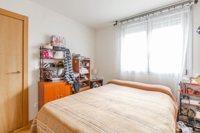 4 sypialnia Willa na sprzedaż w Burlada z garażem - 507 000 € (Ref: 9524064)